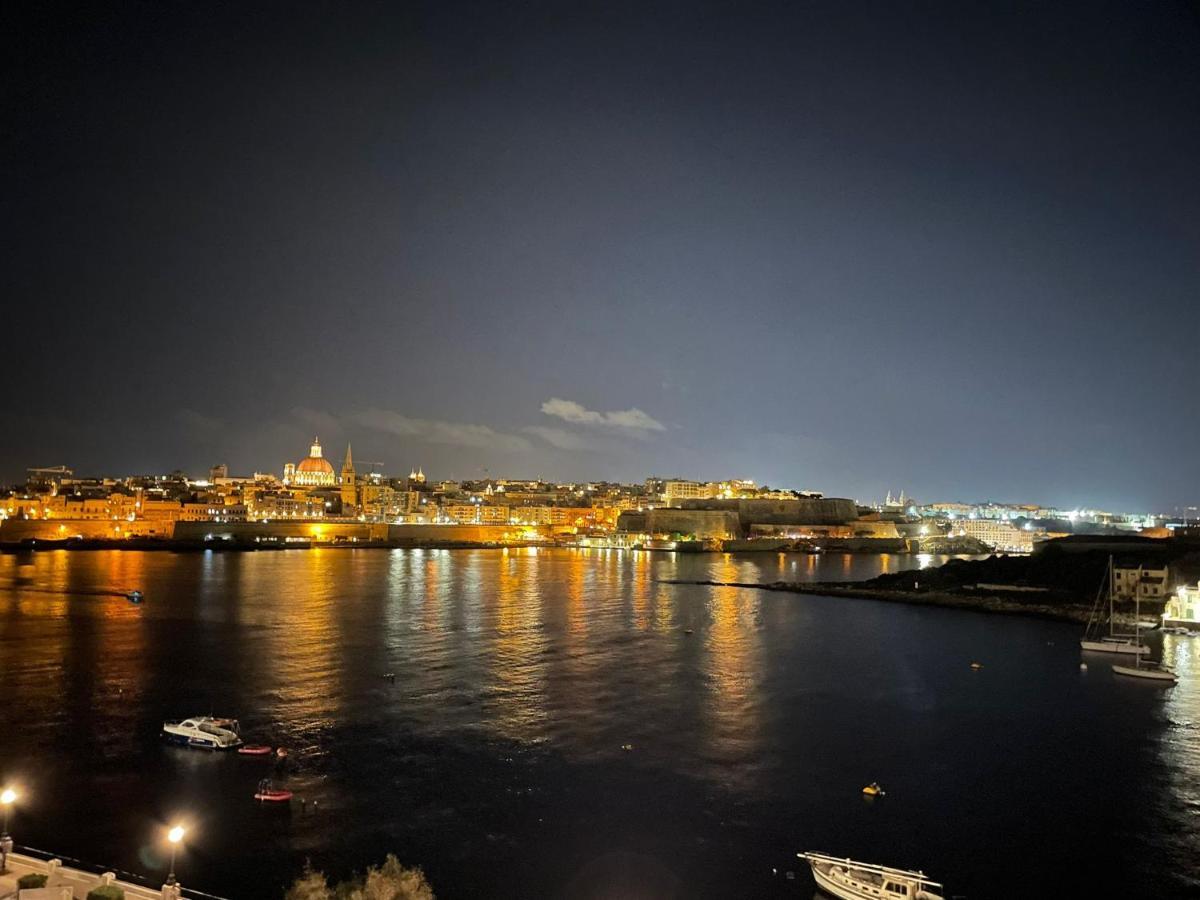 Sliema Seaview Apartment- Valletta Views - Apt 8, 49 Tigne Point Mansions Ngoại thất bức ảnh
