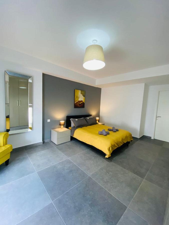 Sliema Seaview Apartment- Valletta Views - Apt 8, 49 Tigne Point Mansions Ngoại thất bức ảnh